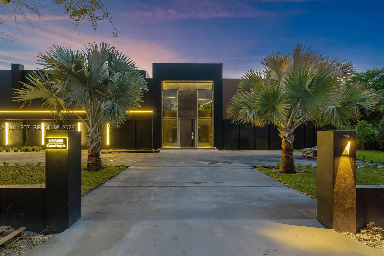 13500 SW 69th Ave, Pinecrest FL 33156