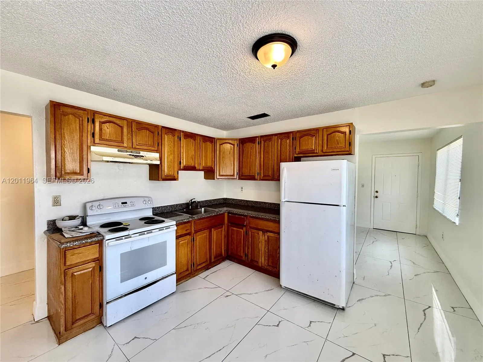 950 NW 109th St # 950, Miami FL 33168