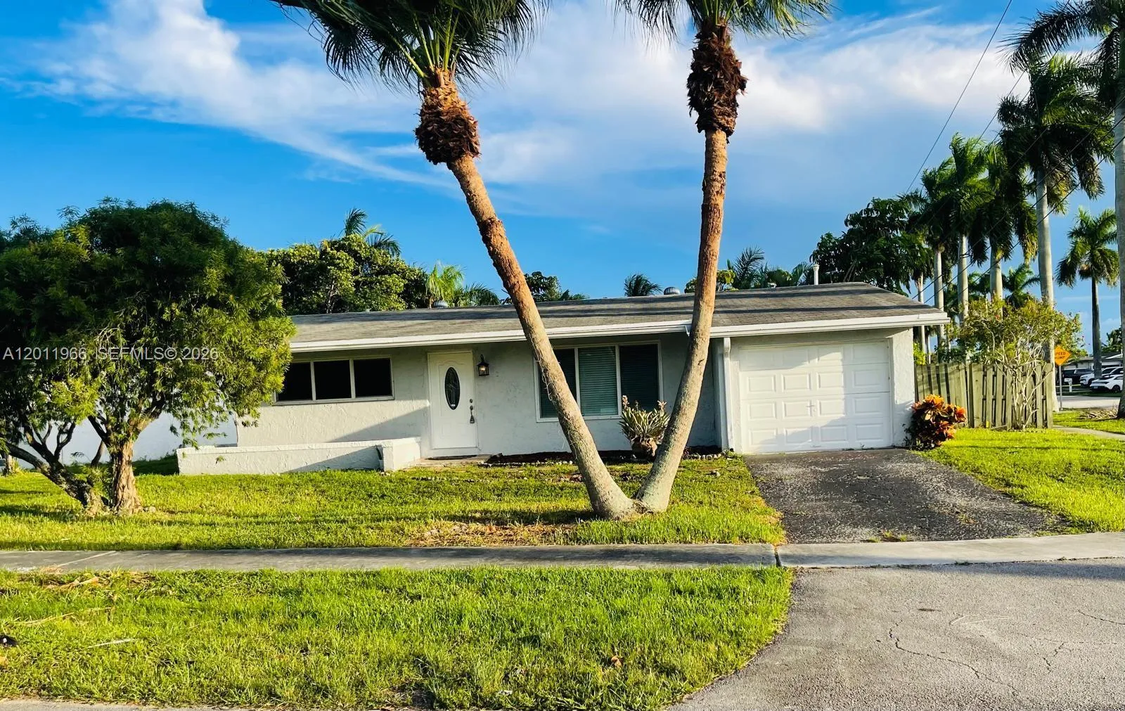 11500 NW 39th St, Sunrise FL 33323
