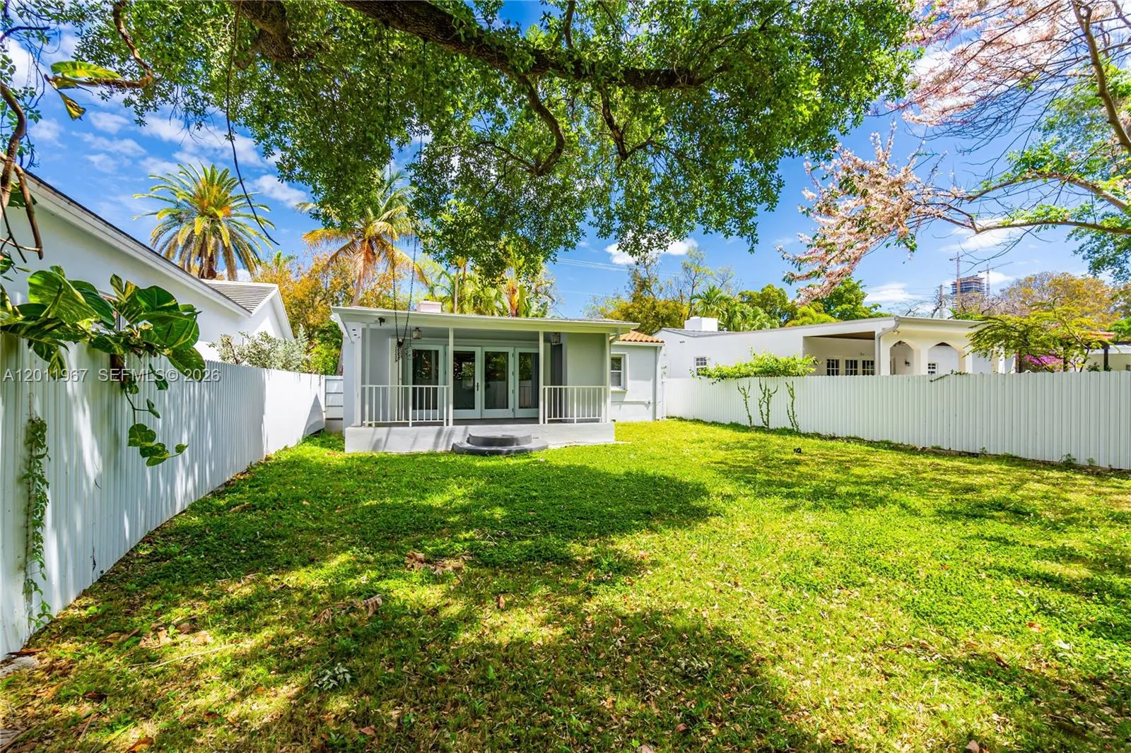 260 SW 29th Rd, Miami FL 33129