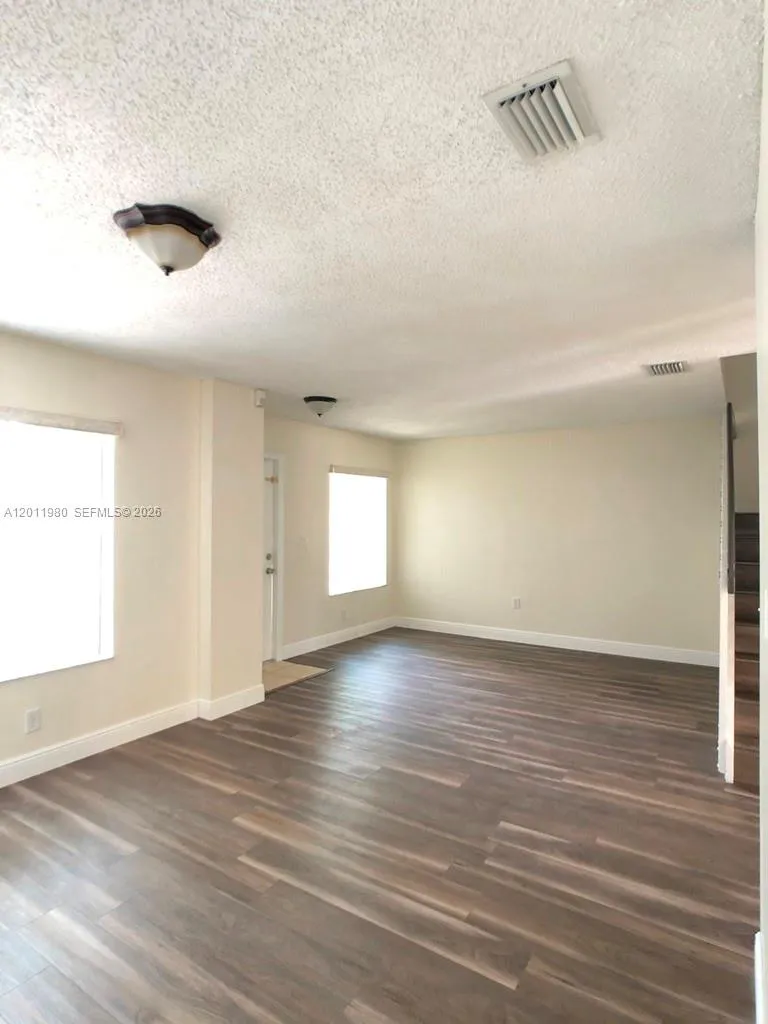 16604 SW 97th St # 16604, Miami FL 33196