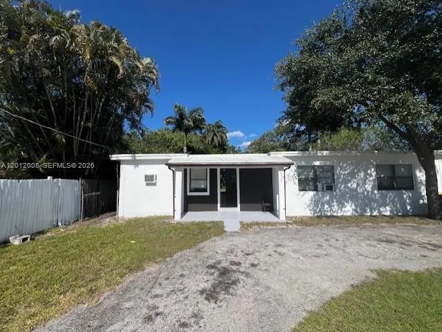 4548 SW 33rd Ave # M, Dania Beach FL 33312