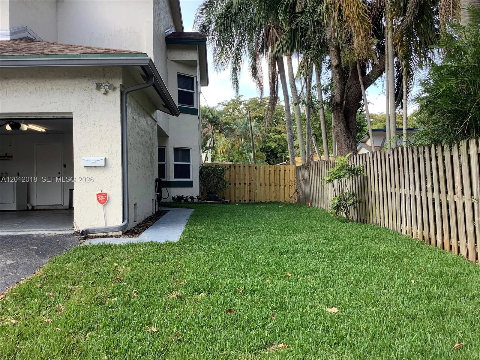 3581 Simms St, Hollywood FL 33021