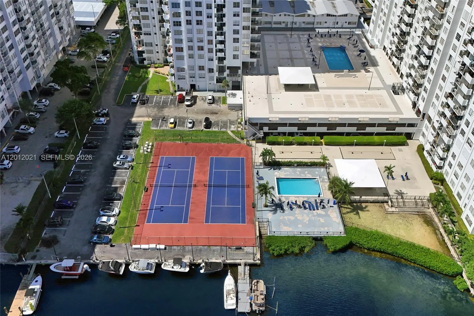 2750 NE 183rd St # 2412, Aventura FL 33160