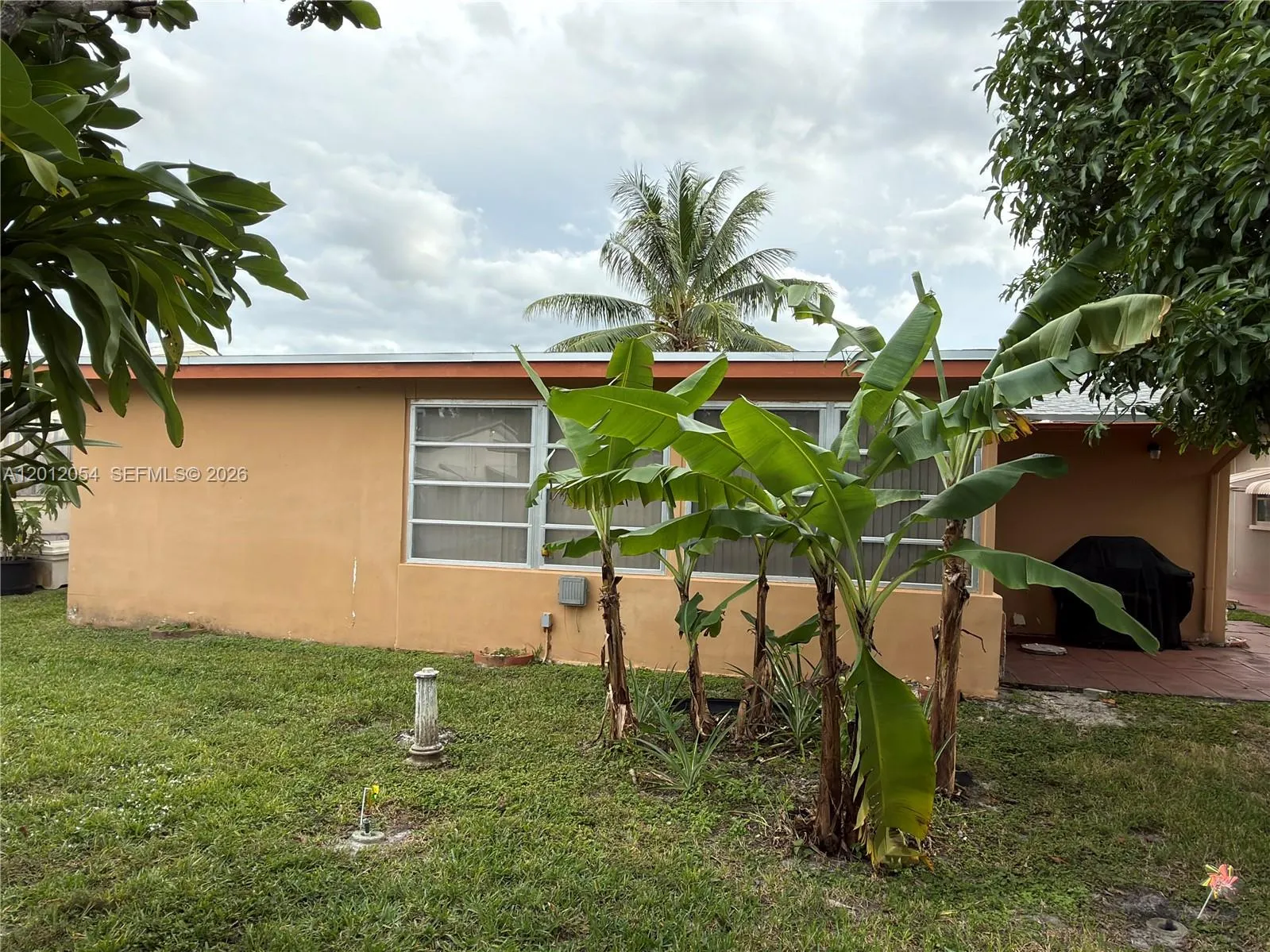4635 NW 44th St, Tamarac FL 33319