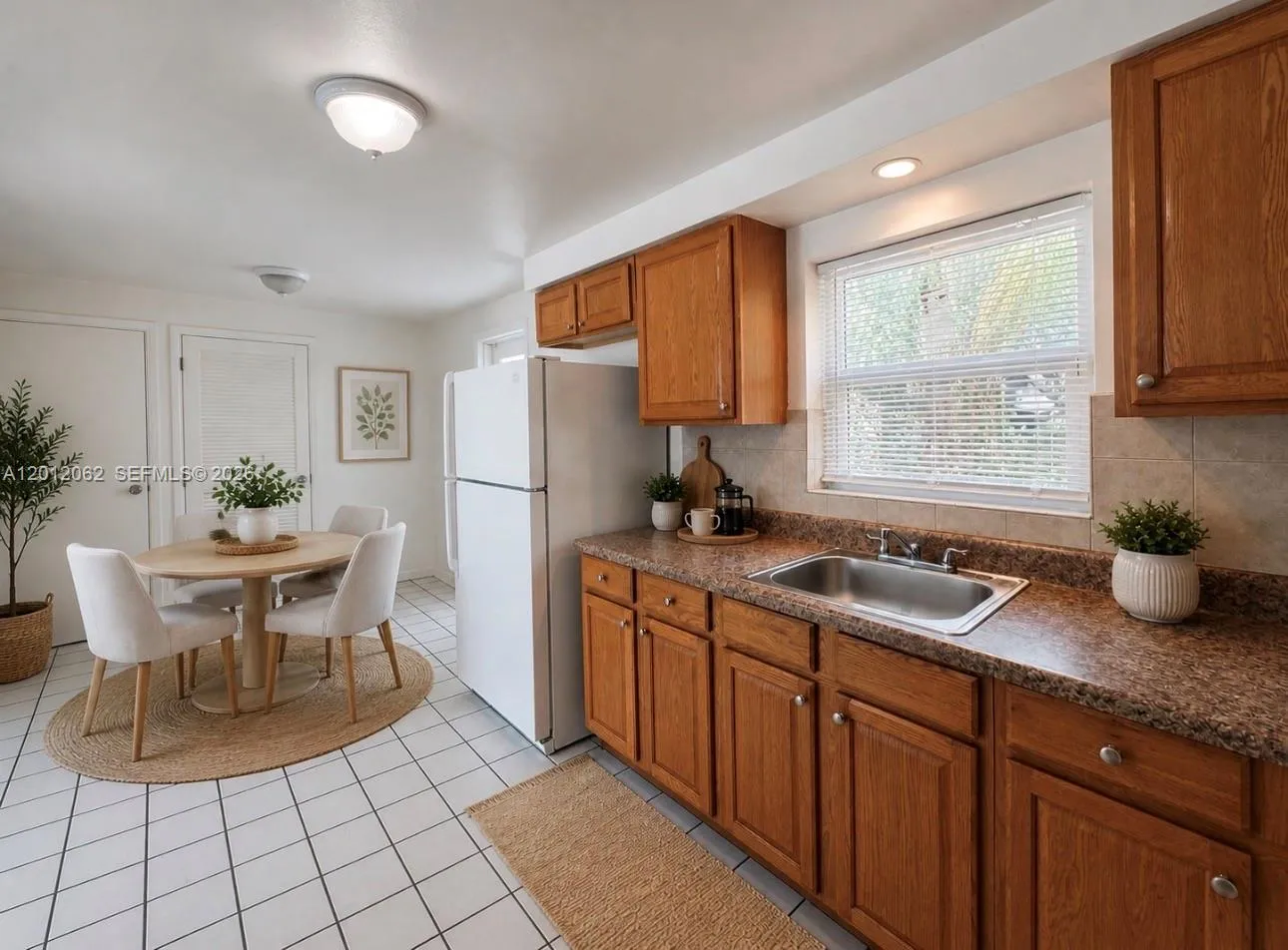 2040 NW 29th Ter, Fort Lauderdale FL 33311