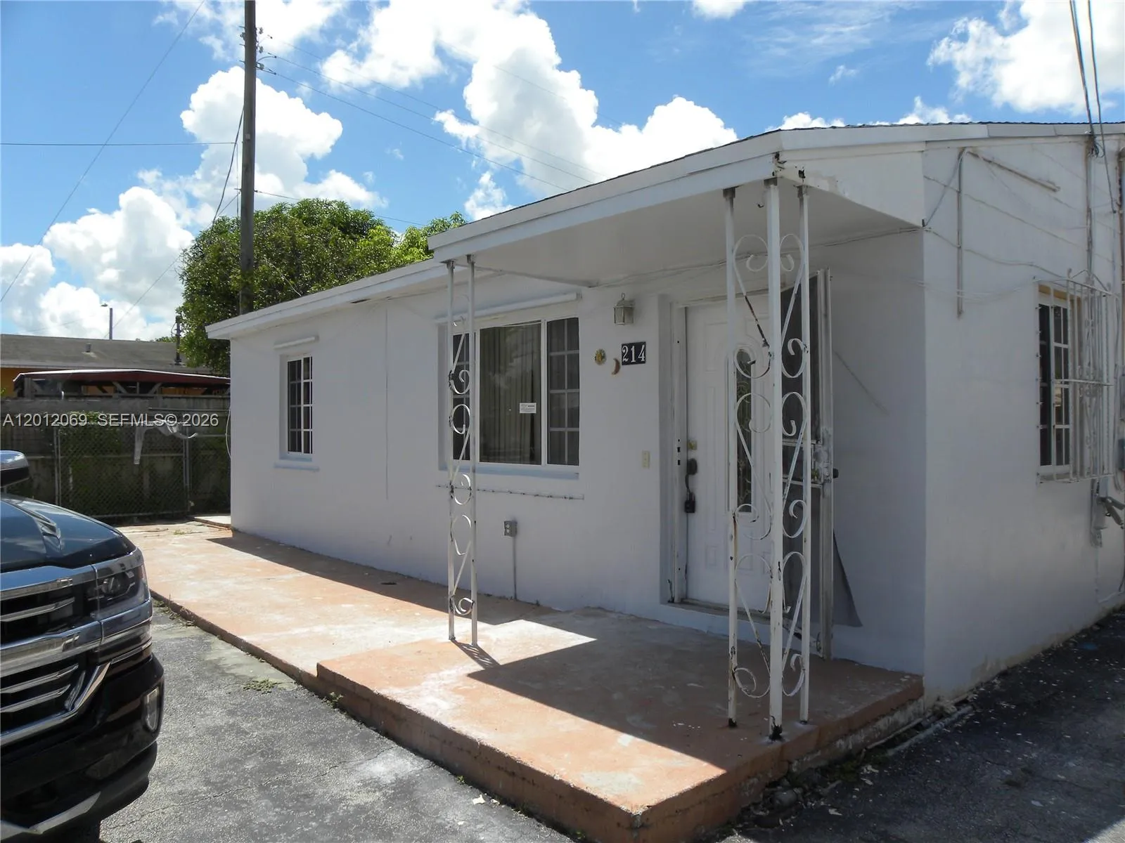 214 NW 49th Ave, Miami FL 33126