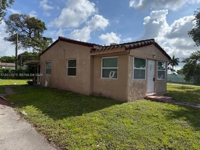 6013 SW 34th St, Miramar FL 33023