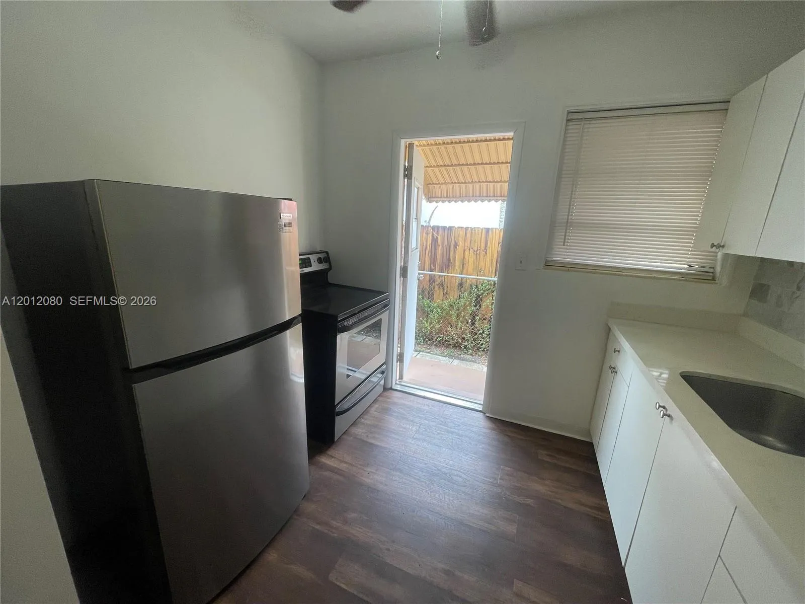1644 Plunkett St, Hollywood FL 33020