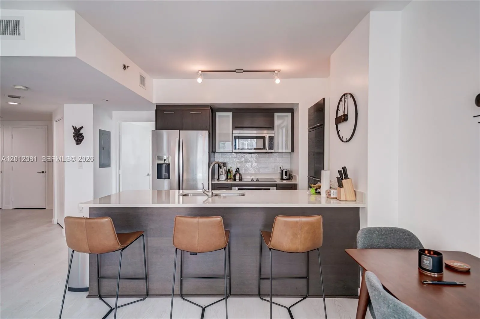 500 Brickell Ave # 3807, Miami FL 33131