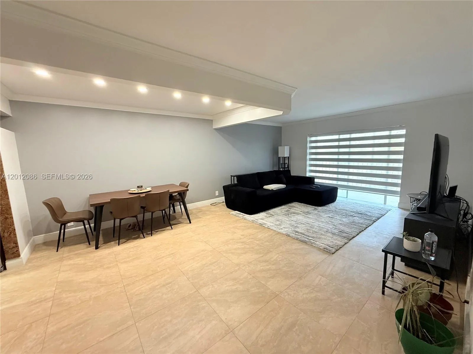 Property listing photo