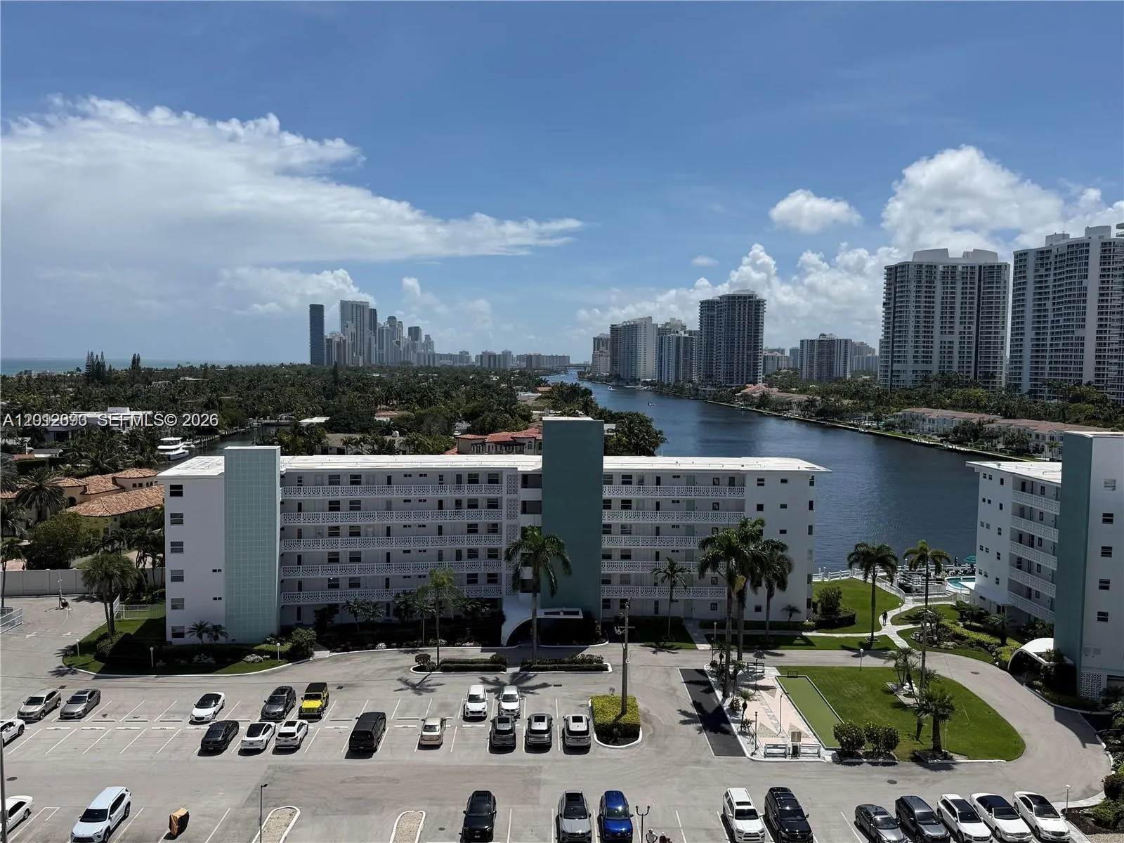 3161 S Ocean Dr # 1107, Hallandale Beach FL 33009