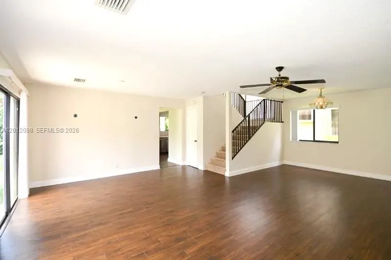587 NW 38th Ave, Deerfield Beach FL 33442