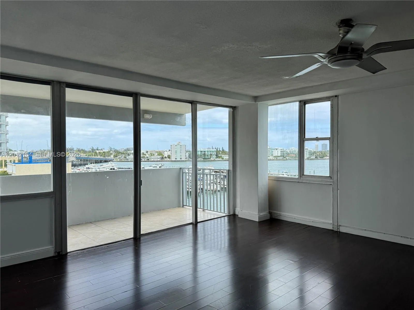 7545 E Treasure Dr # 5G, North Bay Village FL 33141