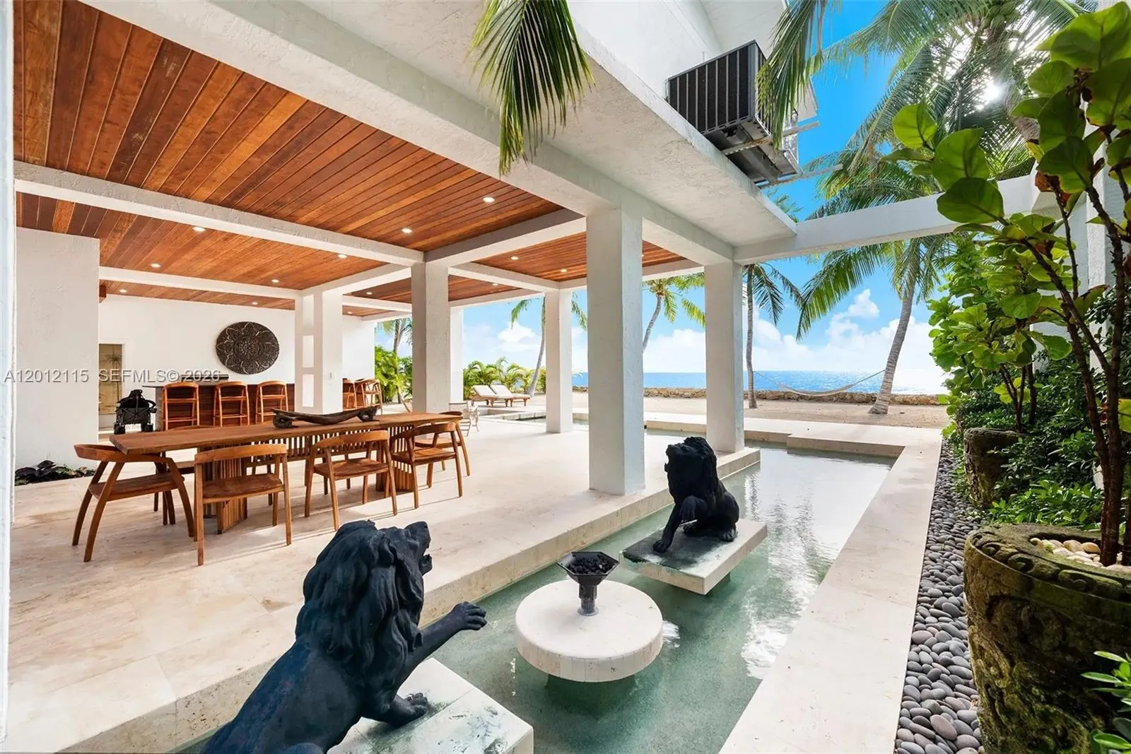 60 Ocean Front Dr, Key Largo FL 33037