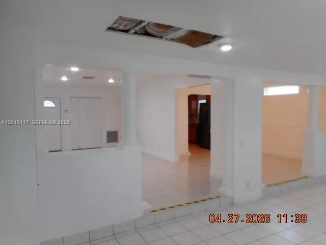 9351 NW 35th Pl, Sunrise FL 33351