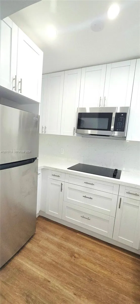 2355 SW 27th St # 3, Miami FL 33133