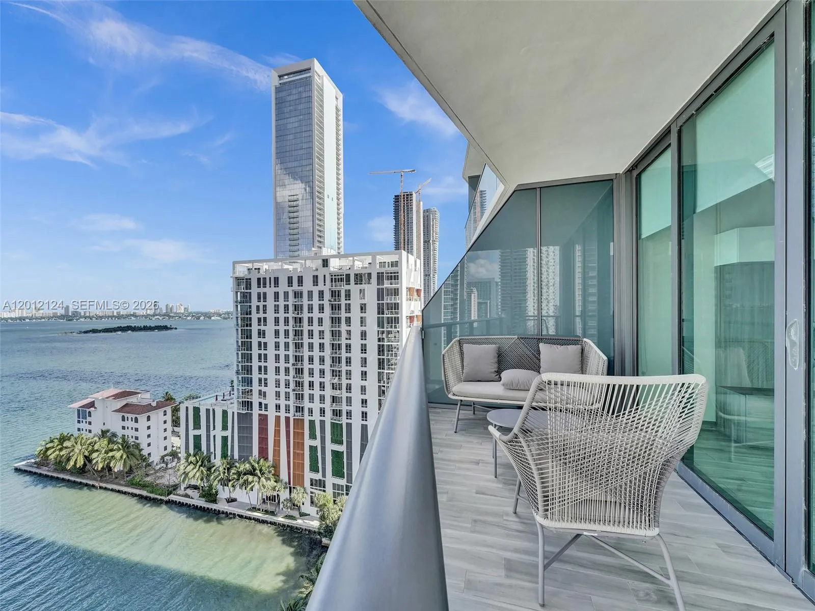 460 NE 28th St # 1701, Miami FL 33137