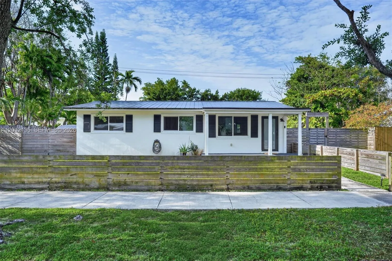 9240 Marine Dr, Cutler Bay FL 33189