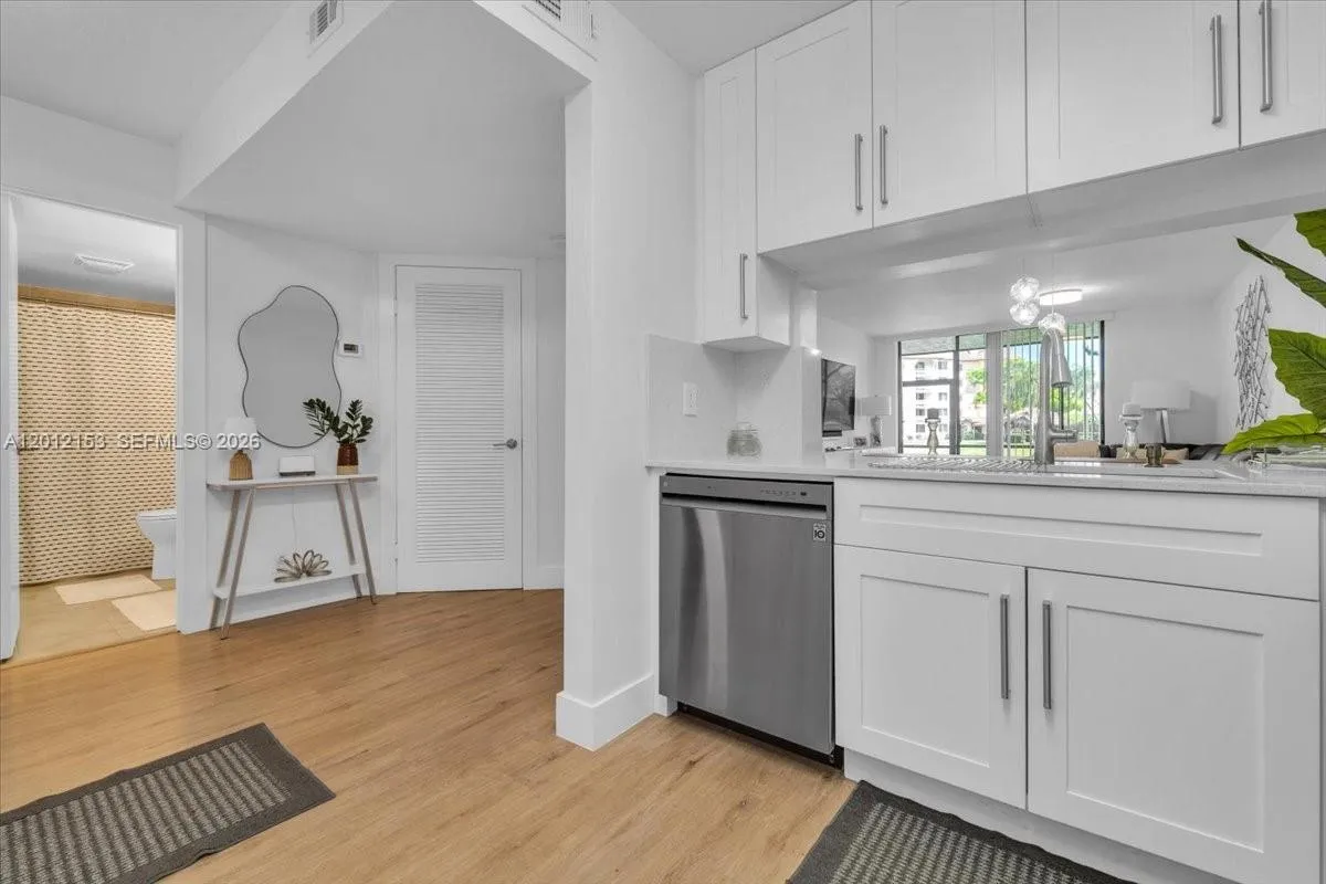 1234 S Military Trl # 1811, Deerfield Beach FL 33442