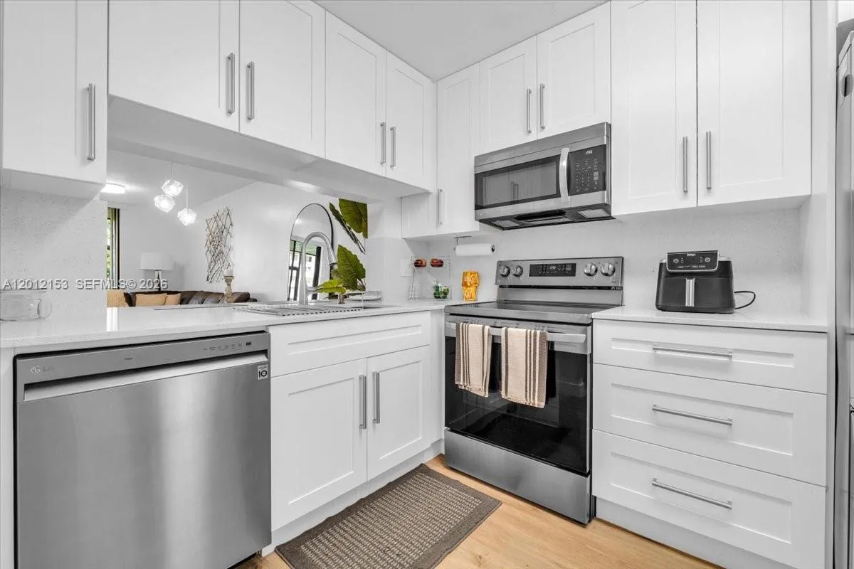 1234 S Military Trl # 1811, Deerfield Beach FL 33442