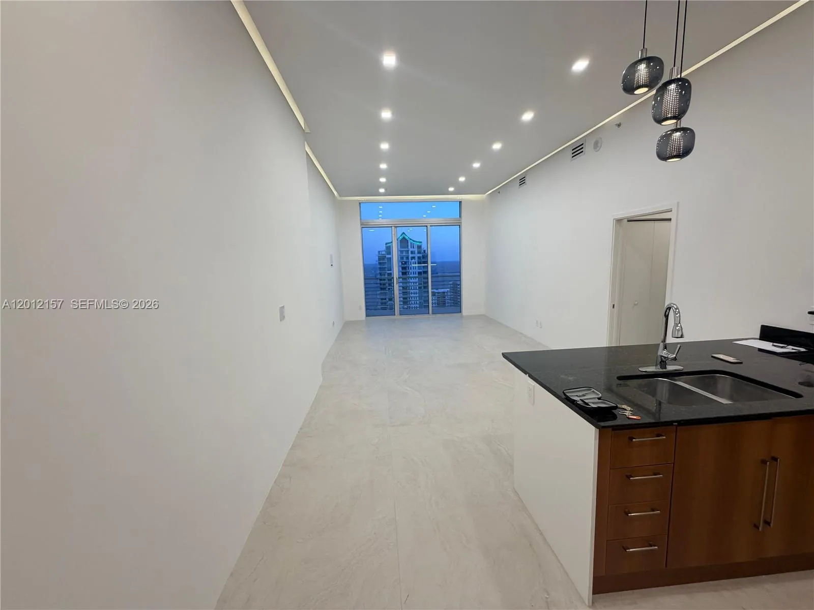 335 S Biscayne Blvd # 01, Miami FL 33131