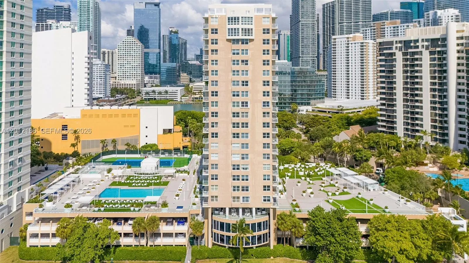 770 Claughton Island Dr # 1114, Miami FL 33131