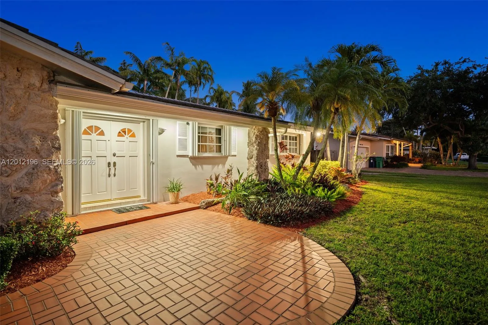 15705 SW 77th Ave, Palmetto Bay FL 33157
