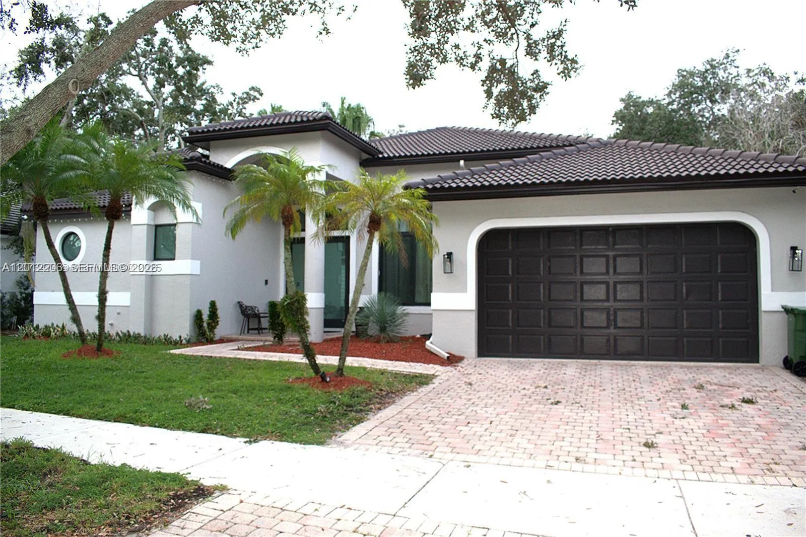 1489 Lantana Ct, Weston FL 33326