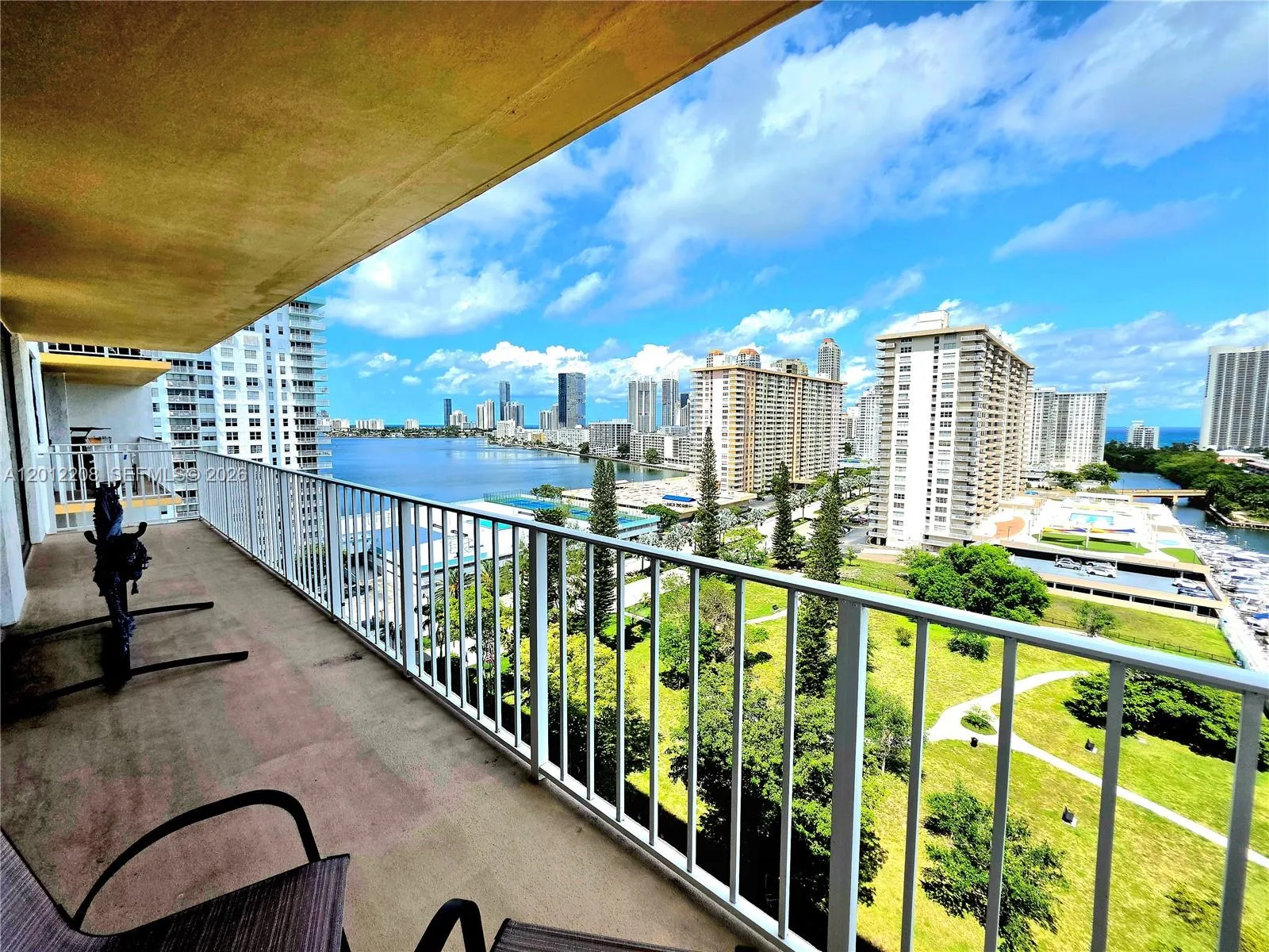 290 174th St # 1517, Sunny Isles Beach FL 33160