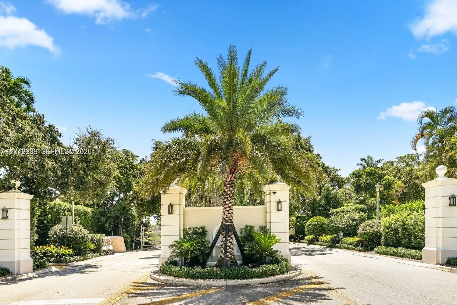 530 Sabal Palm Rd, Miami FL 33137