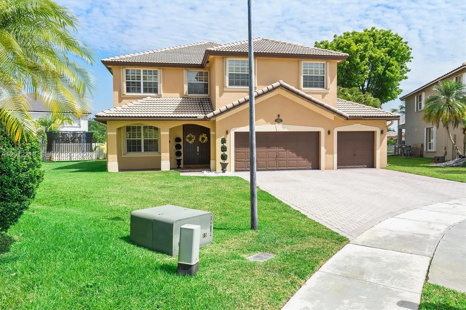 361 SW 167th Ave, Pembroke Pines FL 33027