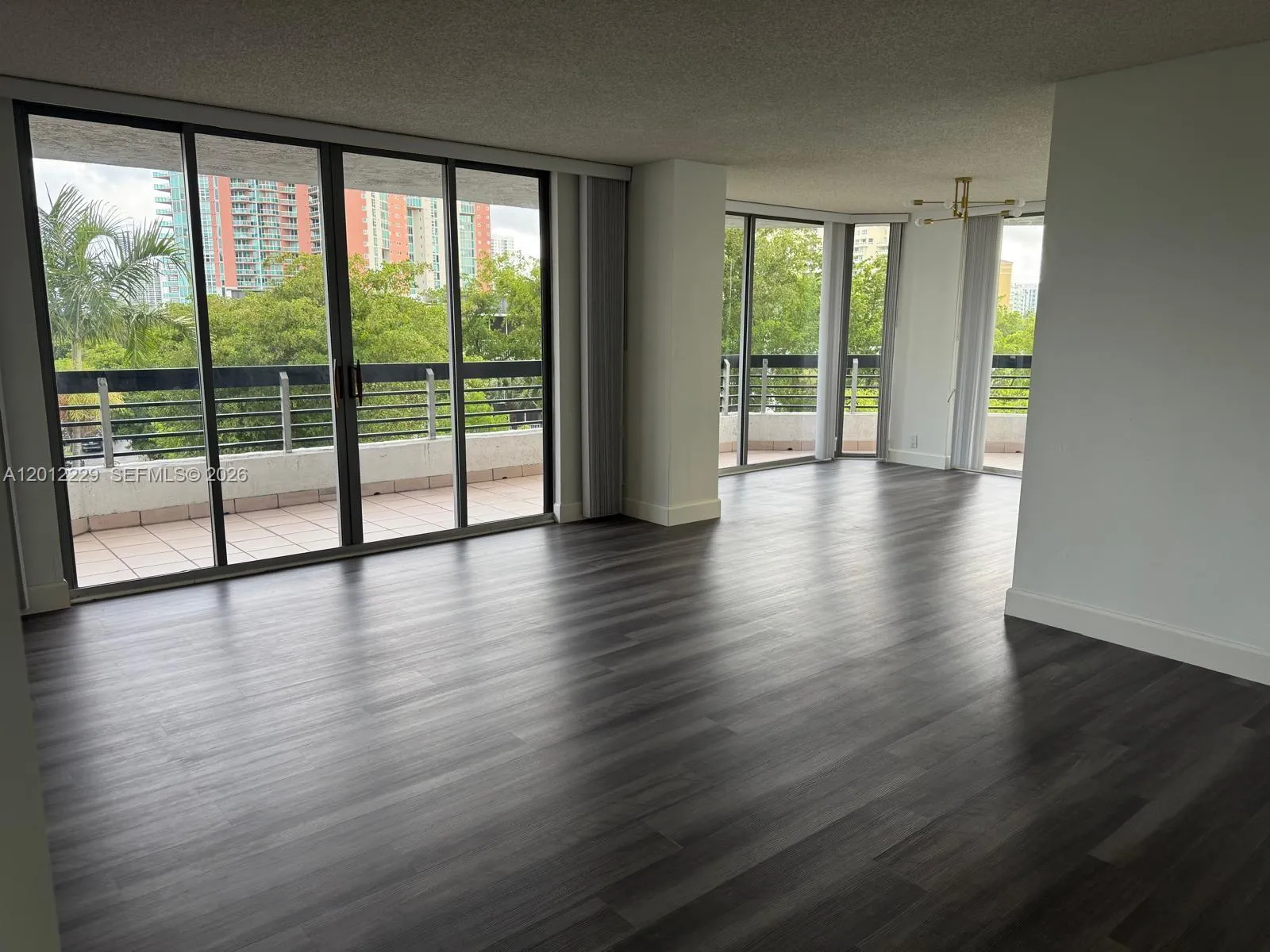 3400 NE 192nd St # 504, Aventura FL 33180