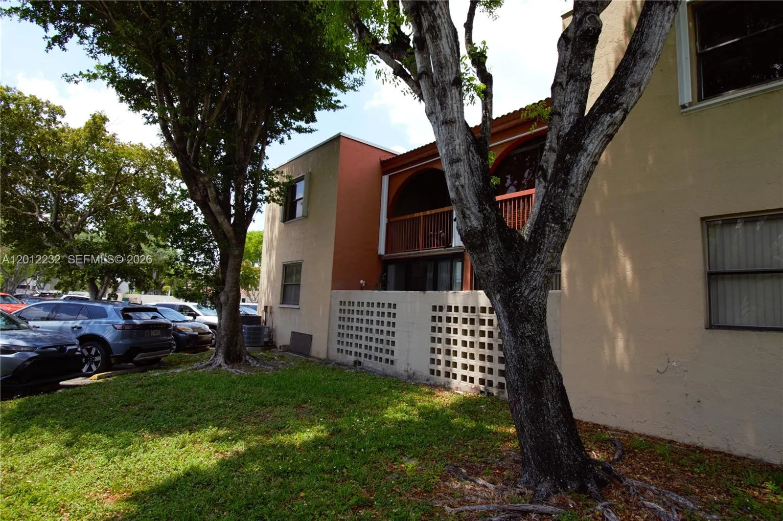 10241 NW 9th St Cir # 5, Miami FL 33172