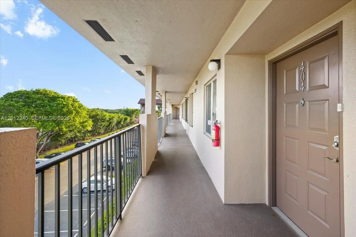 12551 SW 16th Ct # 404C, Pembroke Pines FL 33027