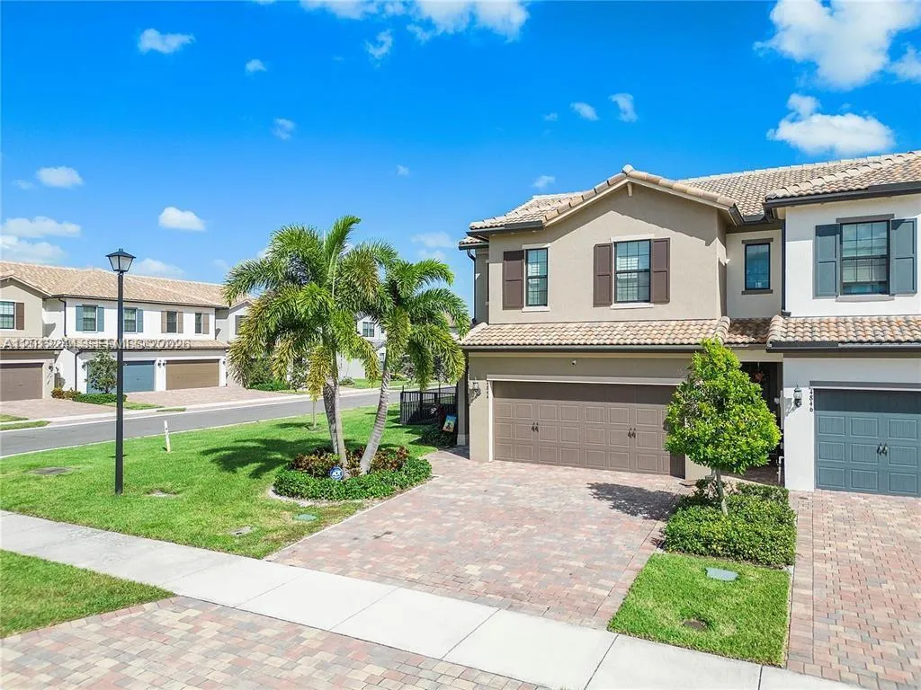 4844 San Fratello Cir, Lake Worth FL 33467