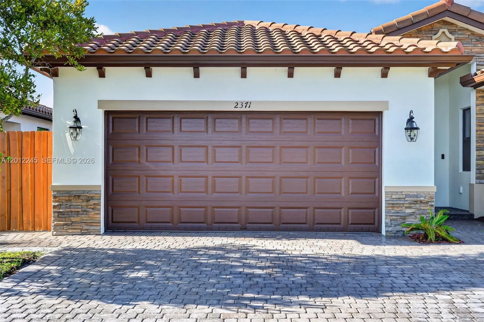 2371 SE 1st Ct, Homestead FL 33033