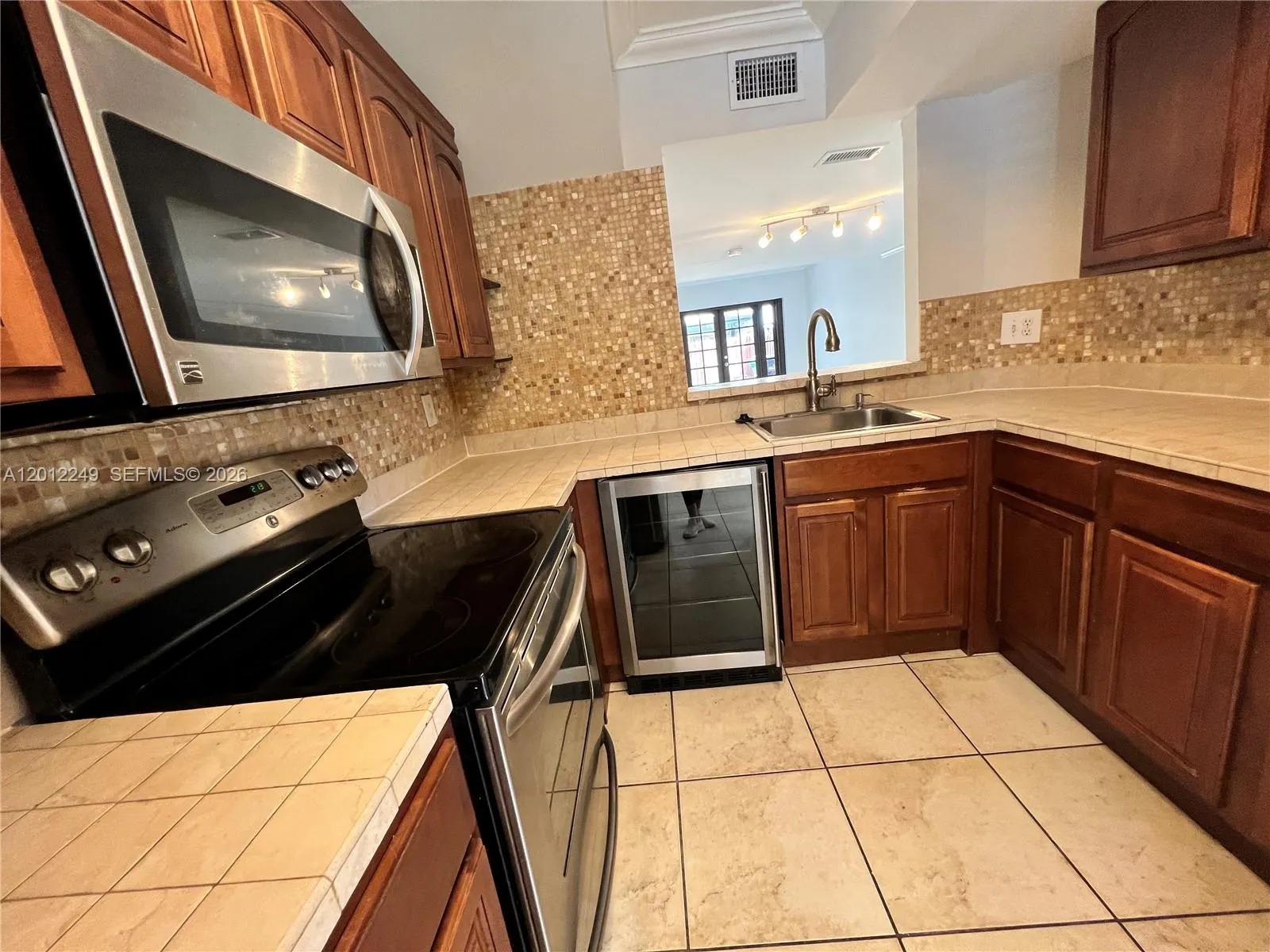 1187 NW 124th Ave # 2204, Miami FL 33182