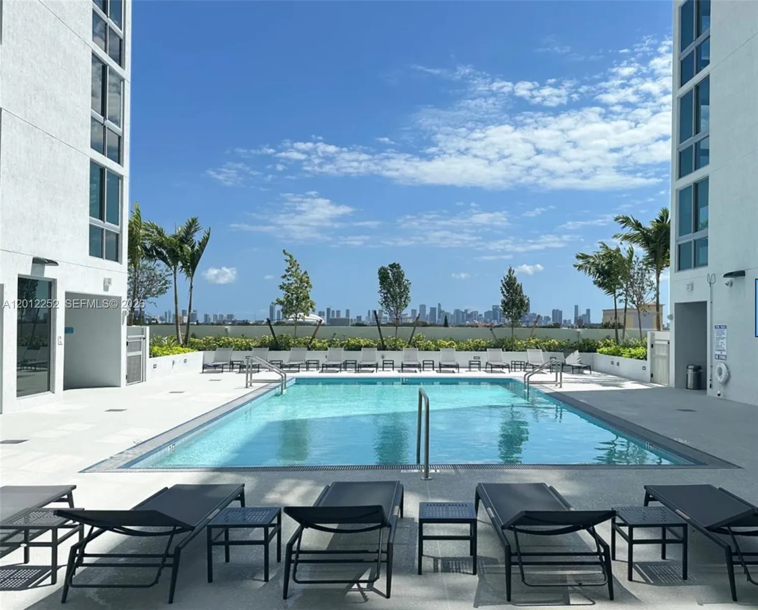 61 NW 37th Ave # 11, Miami FL 33125