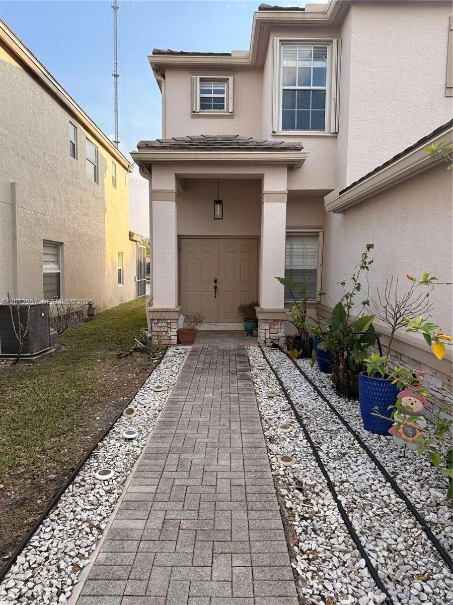 10434 White Pinto Ct, Lake Worth FL 33449