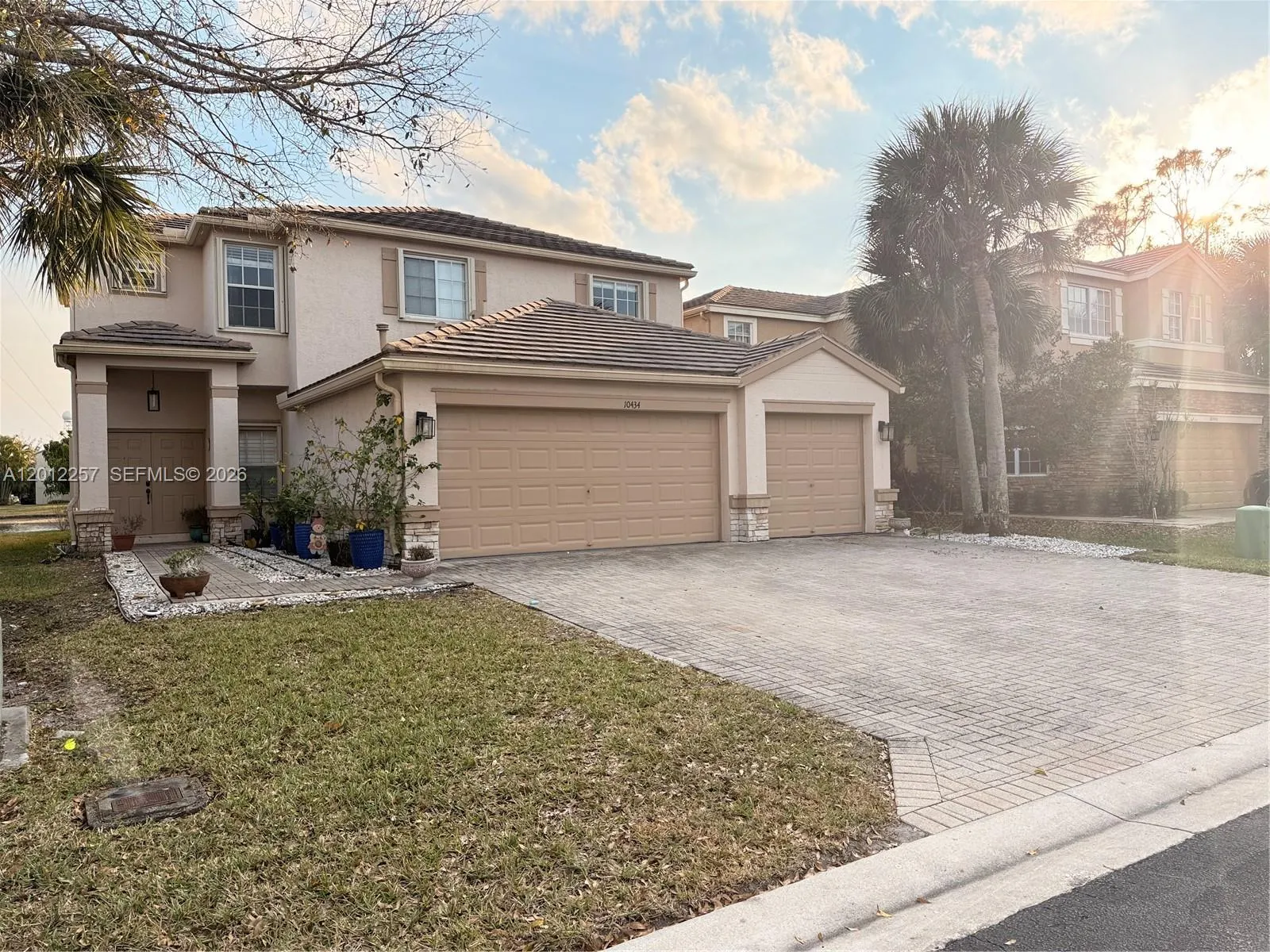 10434 White Pinto Ct, Lake Worth FL 33449