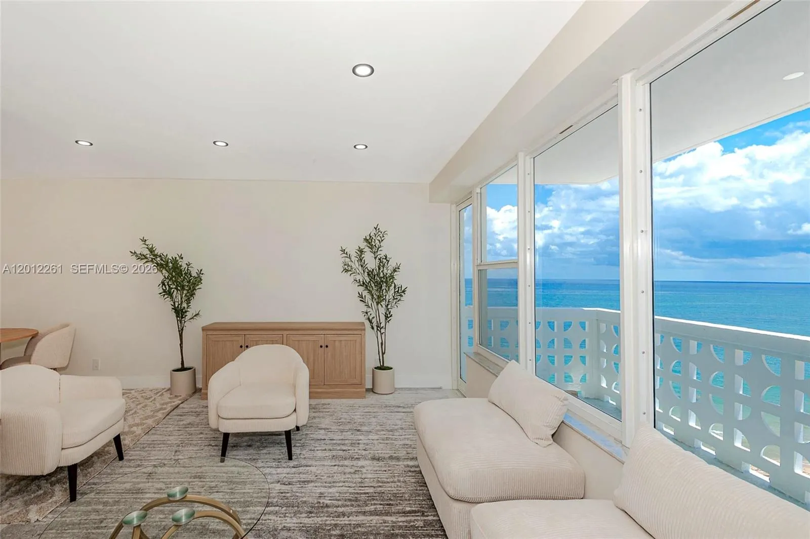 4010 Galt Ocean Dr # 1207, Fort Lauderdale FL 33308