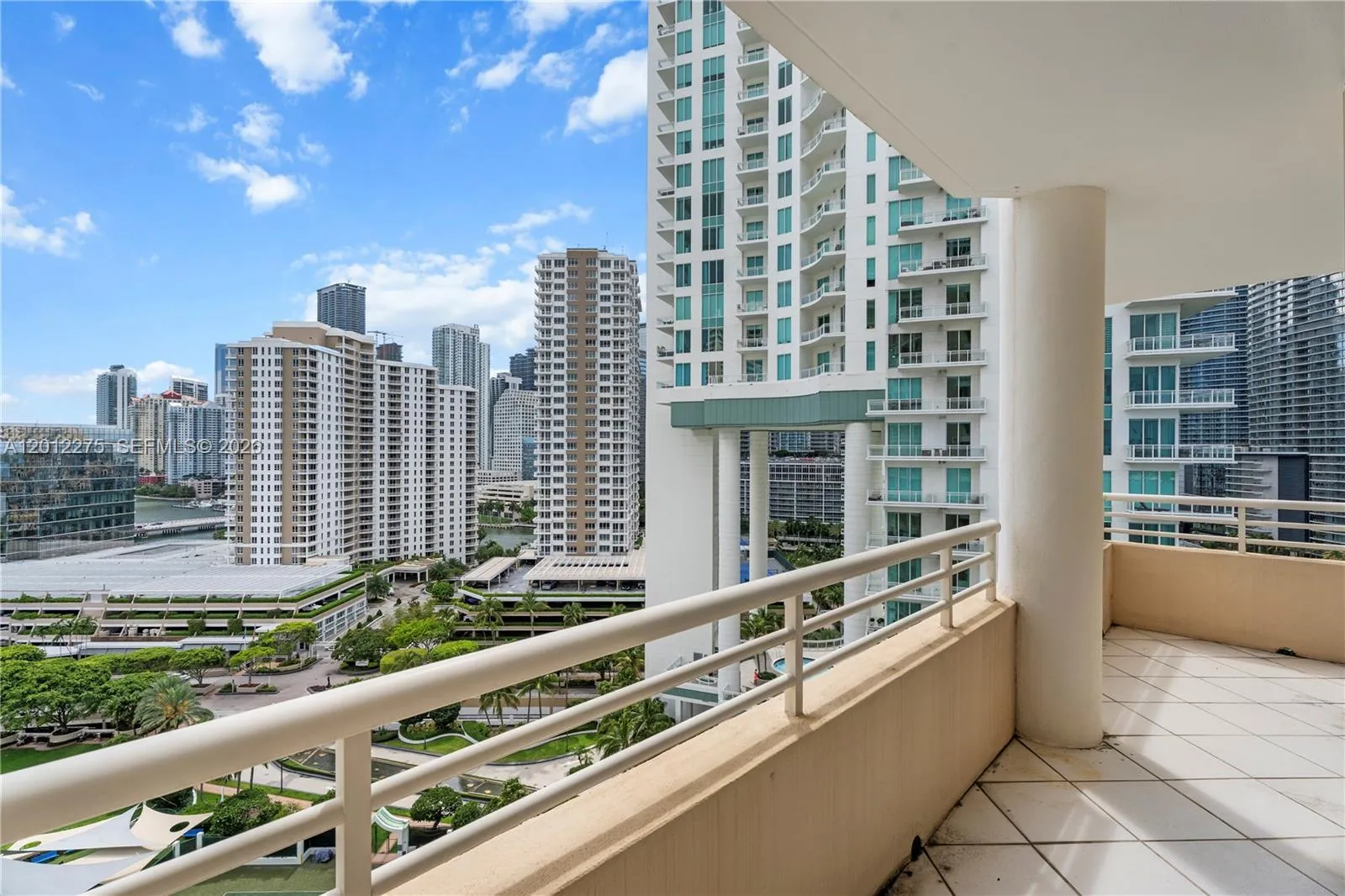 888 Brickell Key Dr # 1702, Miami FL 33131
