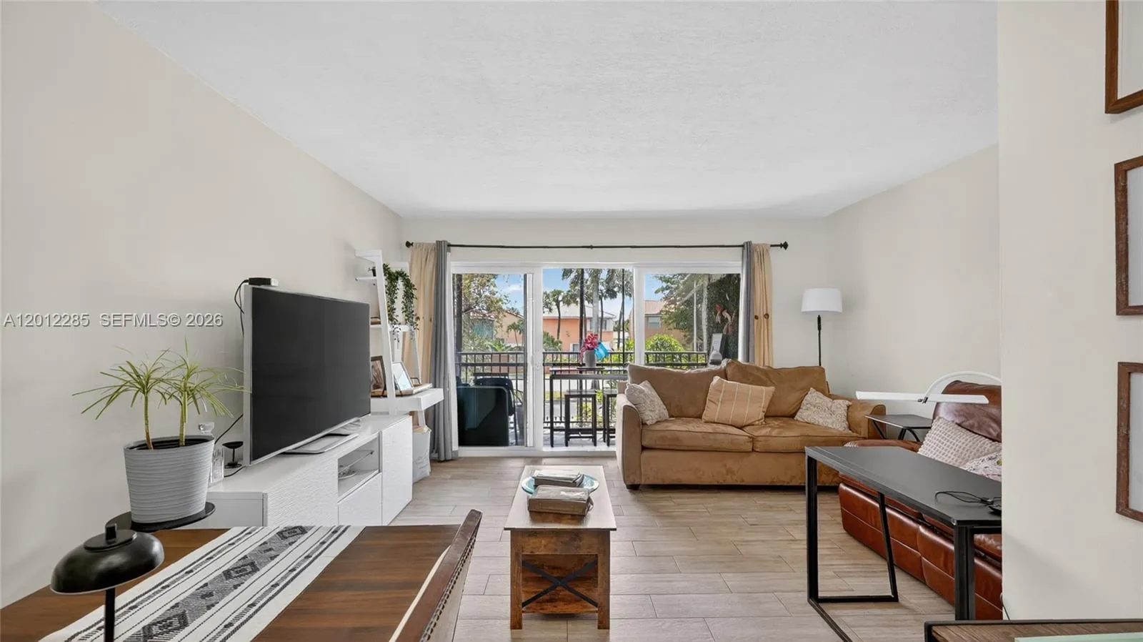 200 NW 87th Ave # J217, Miami FL 33172