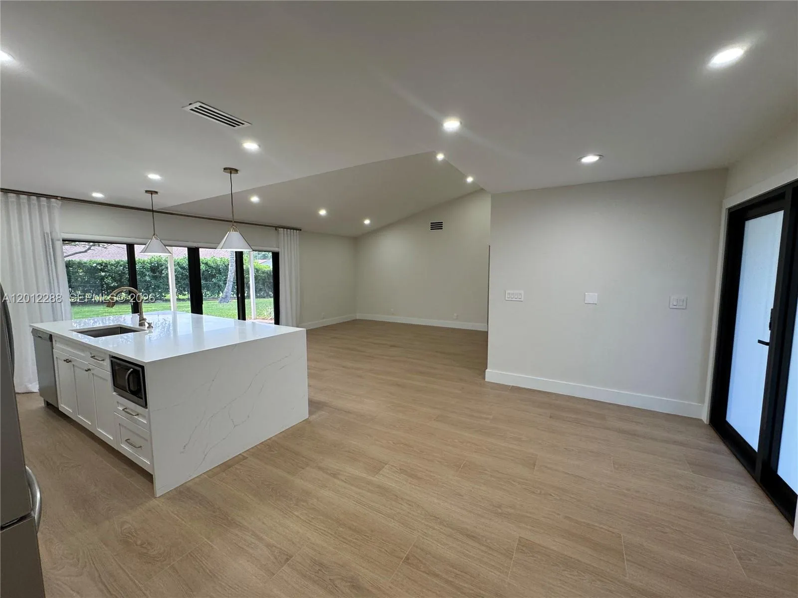 9234 Southampton Pl, Boca Raton FL 33434