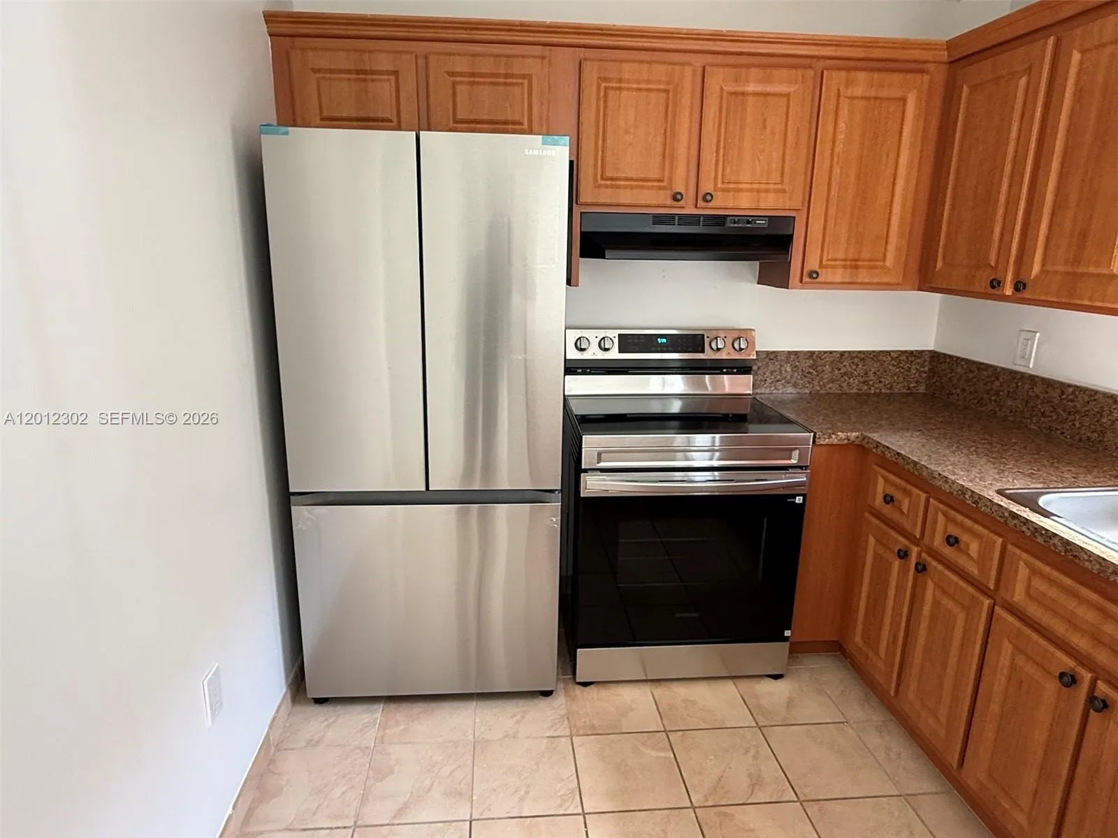 6850 NW 173rd Dr # 109, Hialeah FL 33015
