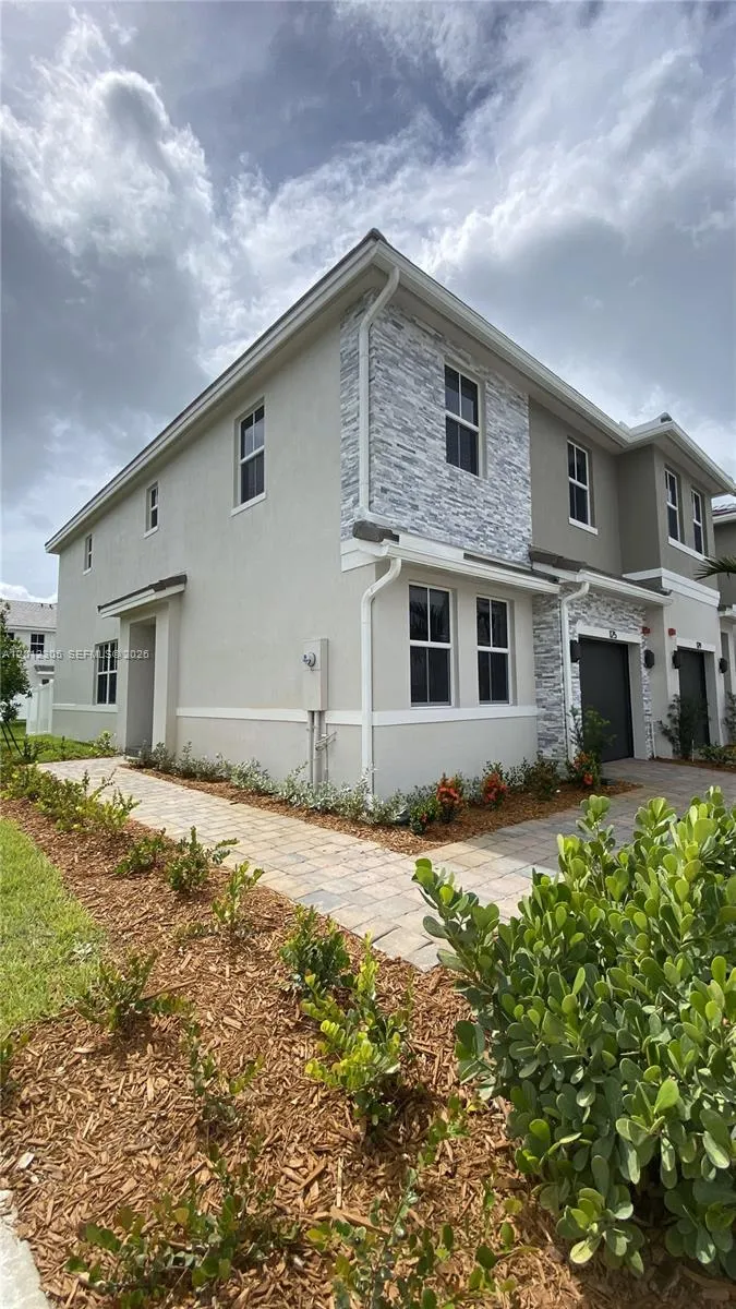125 SW 171st Way # 125, Pembroke Pines FL 33027