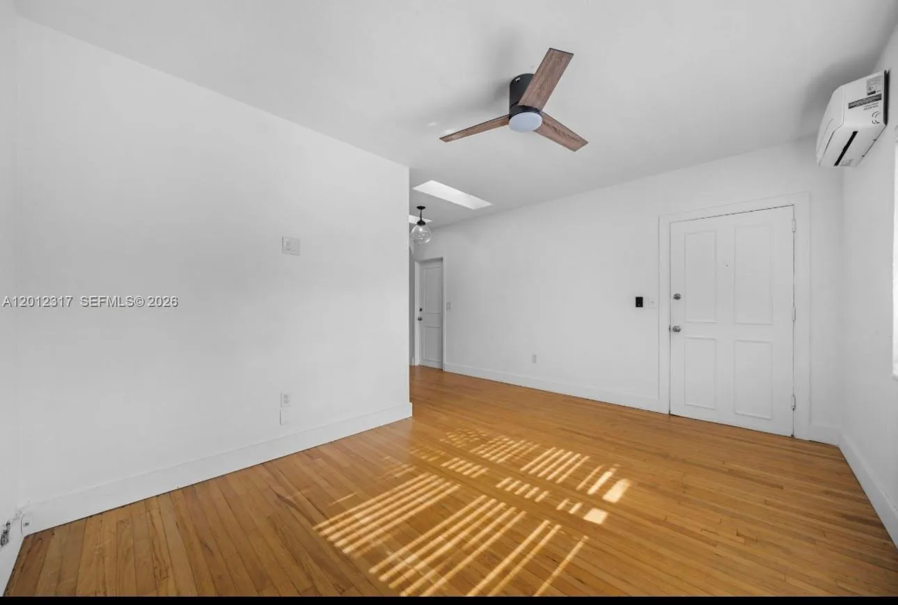 1612 Michigan Ave # 11, Miami Beach FL 33139