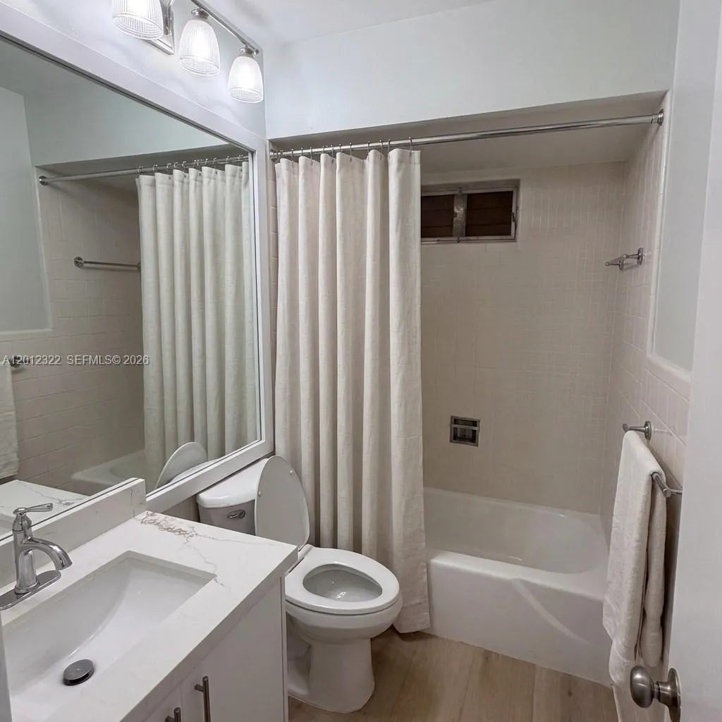 1150 Madruga Ave # C304, Coral Gables FL 33146