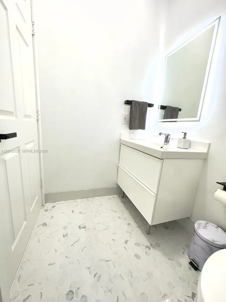 721 NW 170th Ter # 721, Pembroke Pines FL 33028